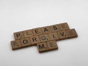 apprenez à gérer efficacement les retours négatifs pour transformer les critiques en opportunités d'amélioration et renforcer votre relation avec vos clients.