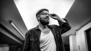 découvrez comment développer votre confiance en soi grâce à des conseils pratiques et des techniques efficaces pour améliorer votre estime personnelle et réussir dans tous les domaines de votre vie.