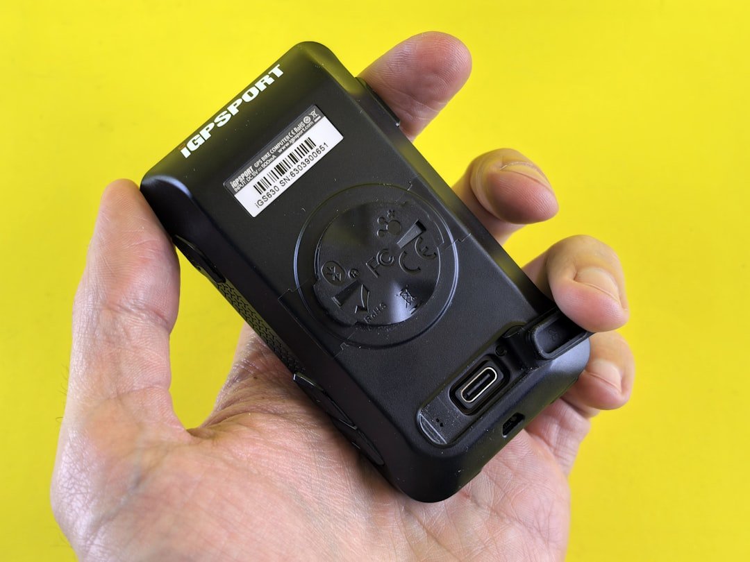 découvrez nos activity trackers pour suivre votre activité physique, votre sommeil et améliorer votre santé au quotidien.