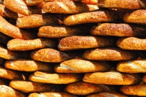 découvrez nos conseils et stratégies pour gérer efficacement les allergies au gluten et adopter un mode de vie sans gluten en toute sécurité.