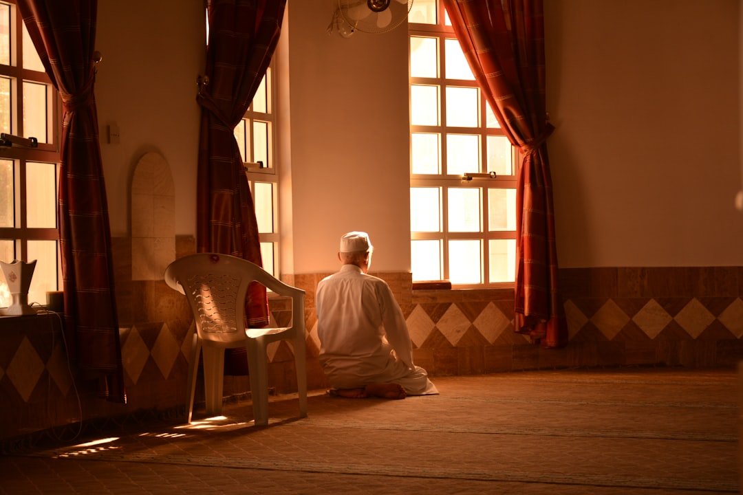 découvrez les bienfaits du jeûne intermittent, une méthode efficace pour améliorer la santé, perdre du poids et augmenter l'énergie grâce à des périodes contrôlées de jeûne.