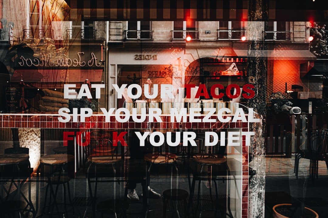 découvrez comment maintenir un métabolisme sain et efficace grâce à des conseils nutritionnels et des habitudes de vie adaptées pour optimiser votre énergie au quotidien.